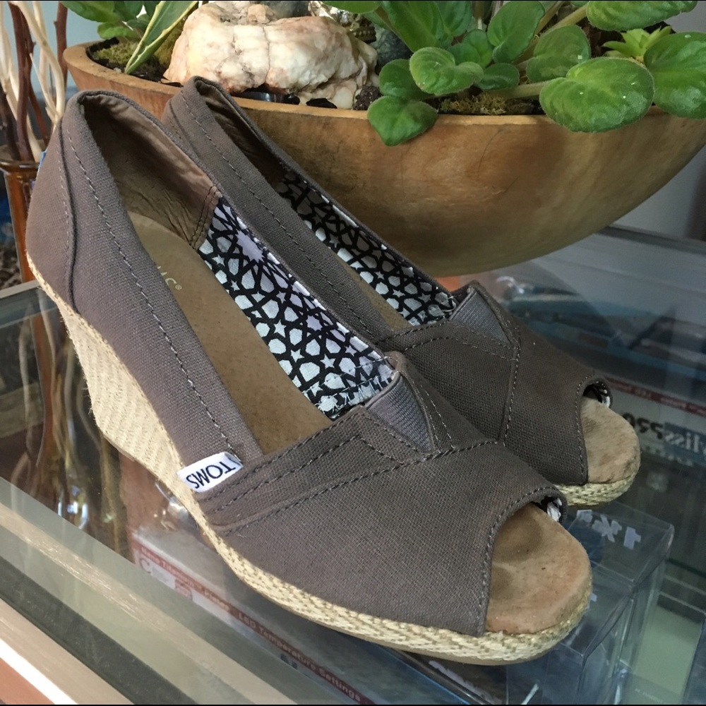 Toms wedge