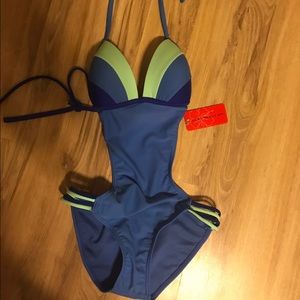 NWT monokini