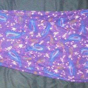 OS purple paisley leggings