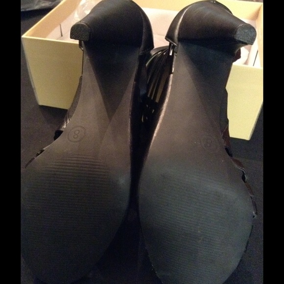 Open toe Sandals - Picture 2 of 2