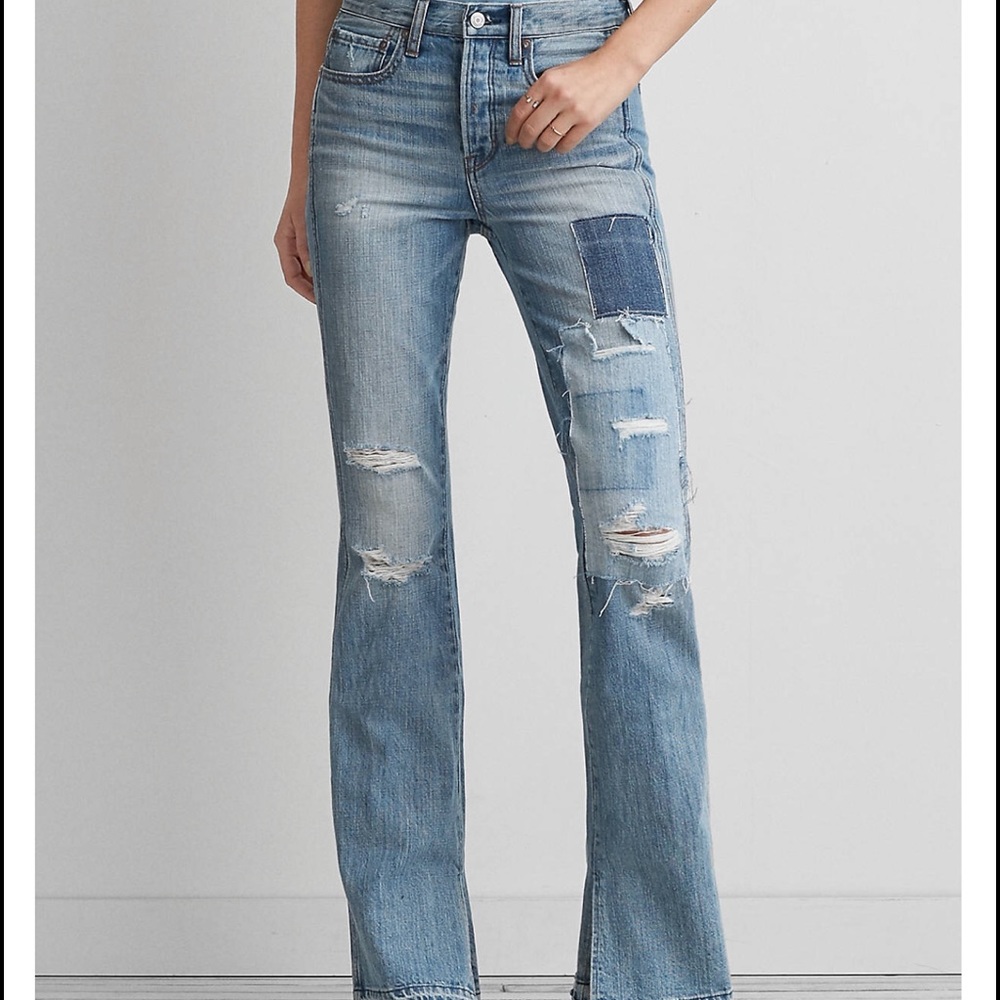 NWT American Eagle Hi-Rise Vintage Flare jeans