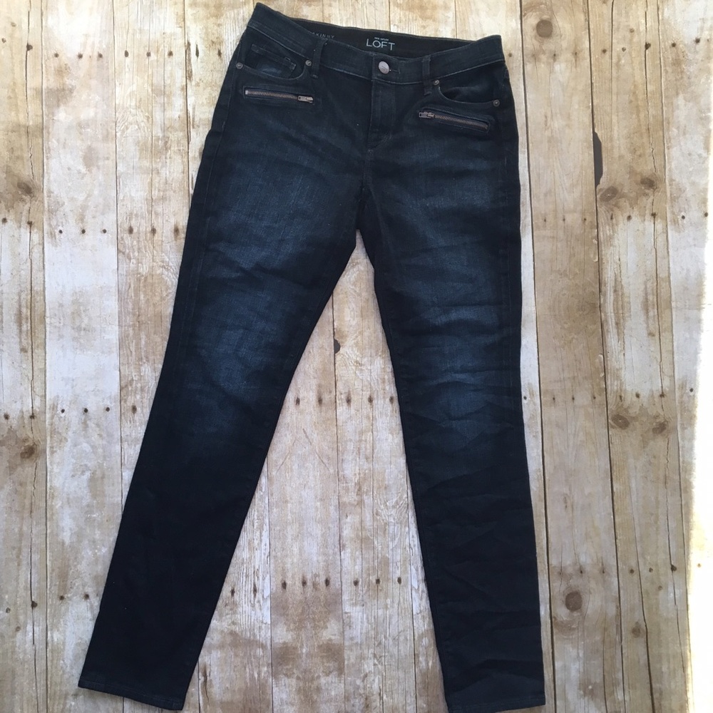 PRICE DROP🛍LOFT modern skinny jeans