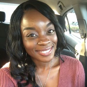 Meet your Posher, April