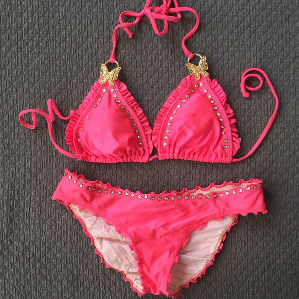Luli Fama bikini