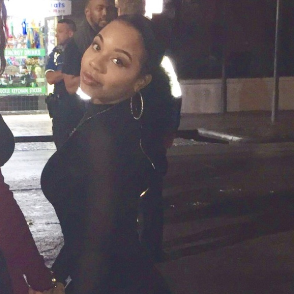 Meet your Posher, Raiza