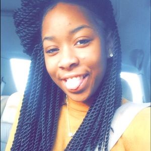 Meet your Posher, Tamara