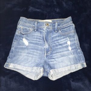 Hollister high waisted shorts