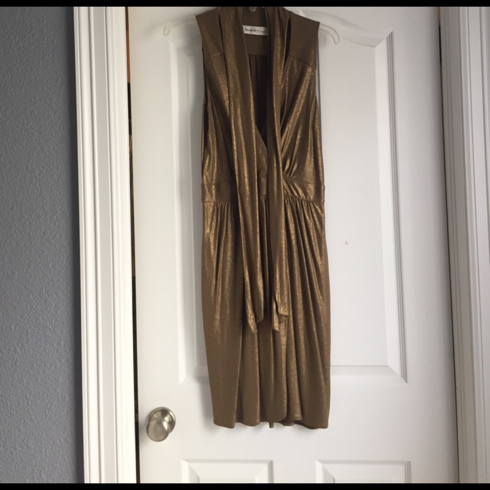 Laundry gold shimmer dress. Size 2