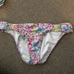 VS bathing suit bottoms