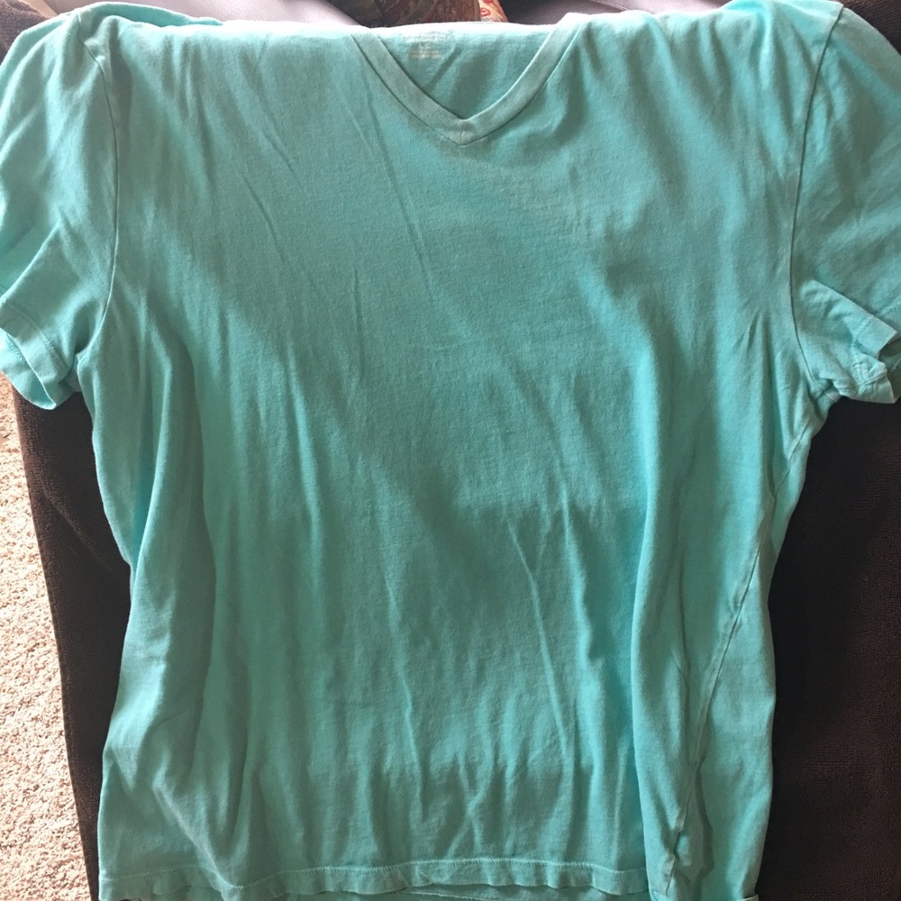 Tee shirt