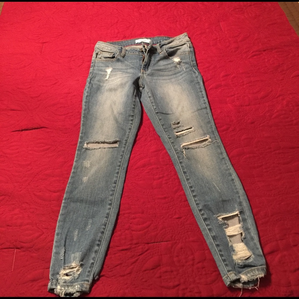SOLD---Boutique destroyed distressed jeans!!