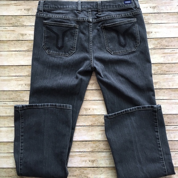 Vigoss Studio 'The Ritz' Jeans - Picture 5 of 5