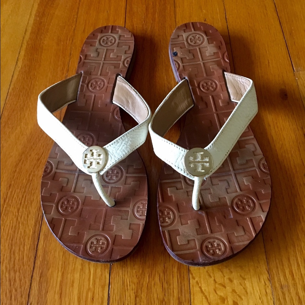 TORY BURCH Thora Sandal!