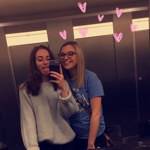 Meet your Posher, Celene