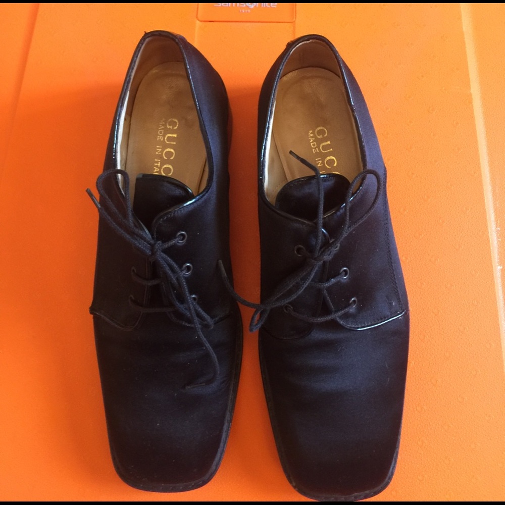Gucci tuxedo shoes 6B used once Authentic $650