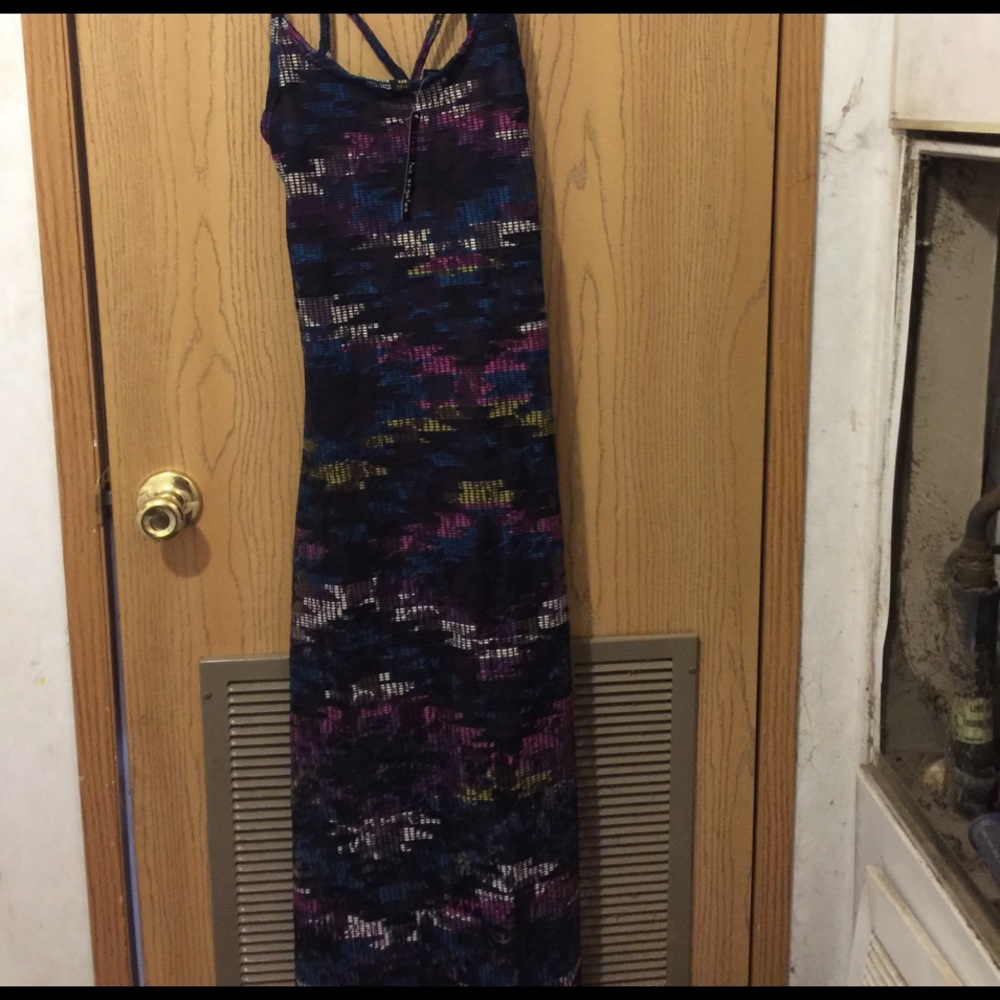 Super cute maxi dress size small fire Los Angeles