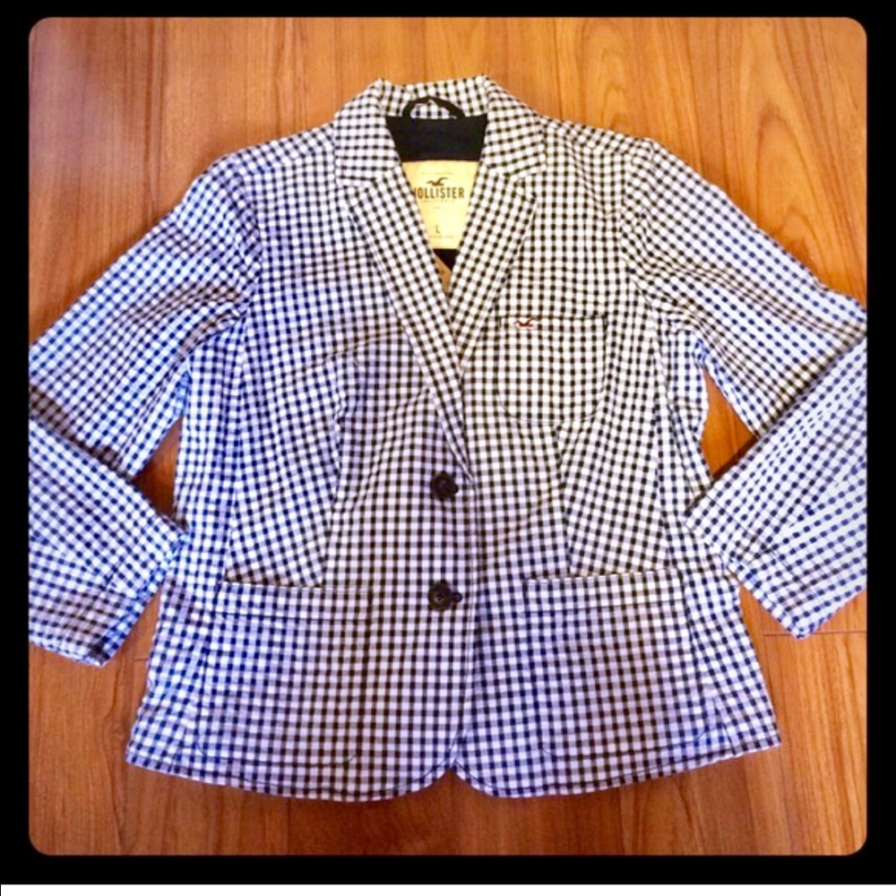 NWOT Hollister white/blue checkered jacket, size L