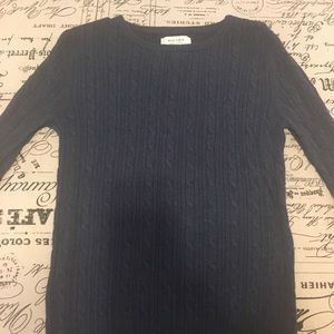 Cable knit stitched sweater