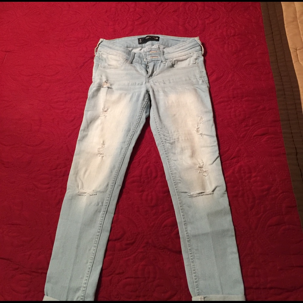 Hollister crop jeans!!