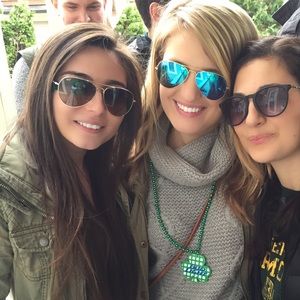 Meet your Posher, Catherine