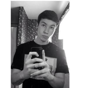 Meet your Posher, Evan