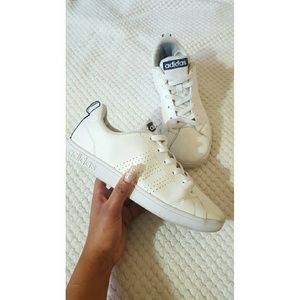 All white (Neo) Addidas