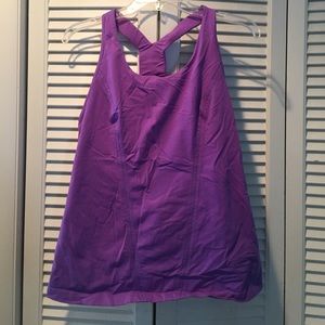 Lululemon purple top