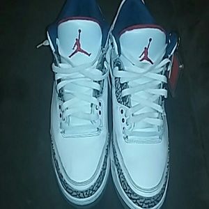 Jordan Og True Blue 3's