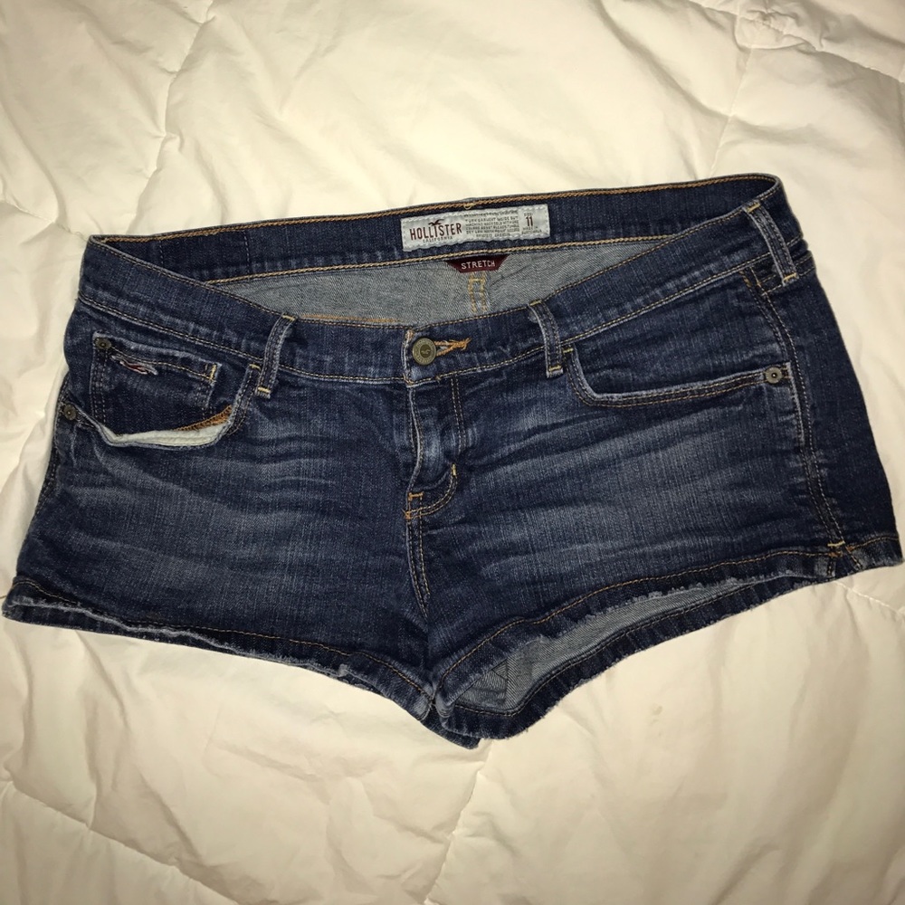HOLLISTER dark wash shorts!  Amazing condition!
