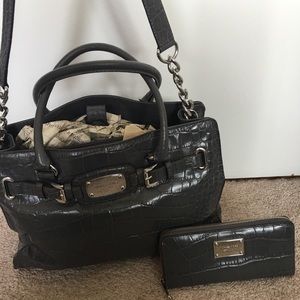 Michale Kors handbag and wallet