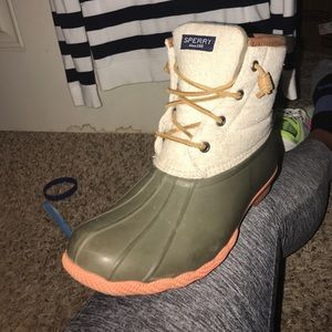 Sperry duck boots