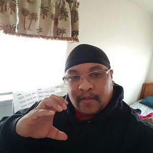 Meet your Posher, Randall