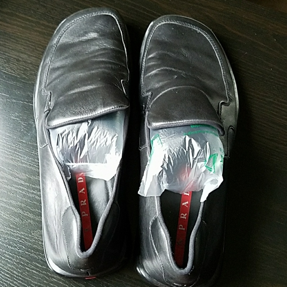 Prada Men Leather Shoes