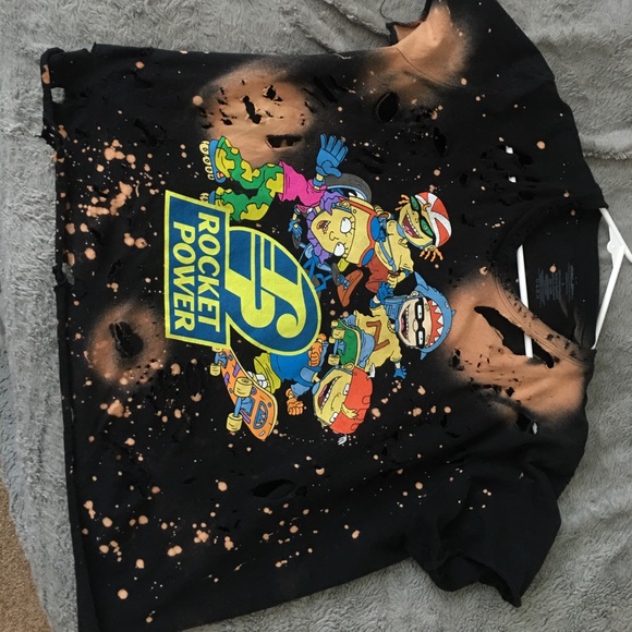 Size large - Picture 1 of 2