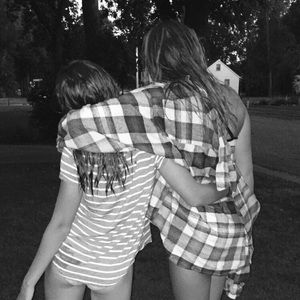 Meet your Posher, Ellery