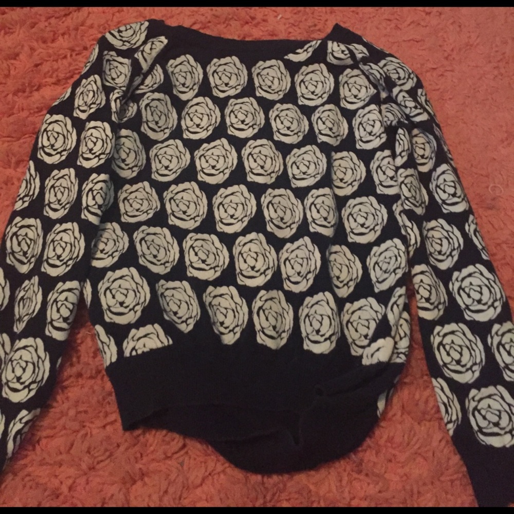 rose sweater with cut out back