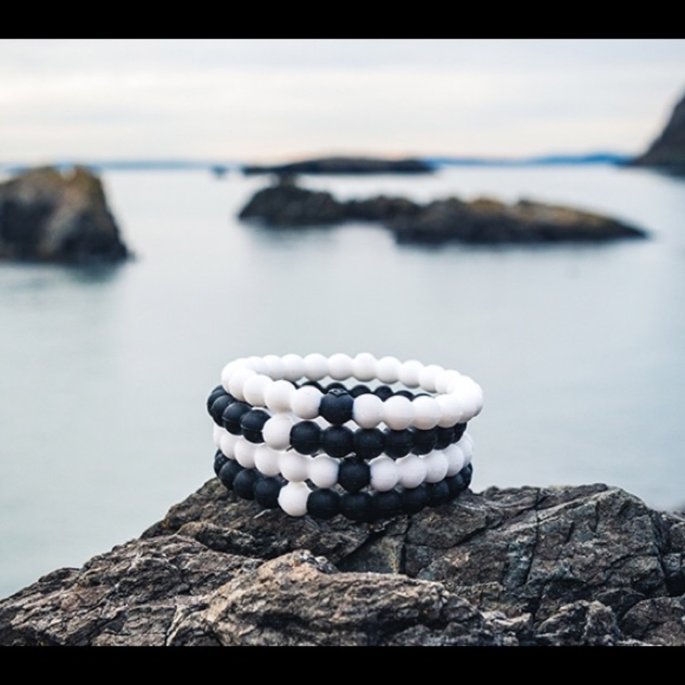 LOKAI💧-(Black and White)