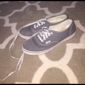 Vans grey low profile shoes.