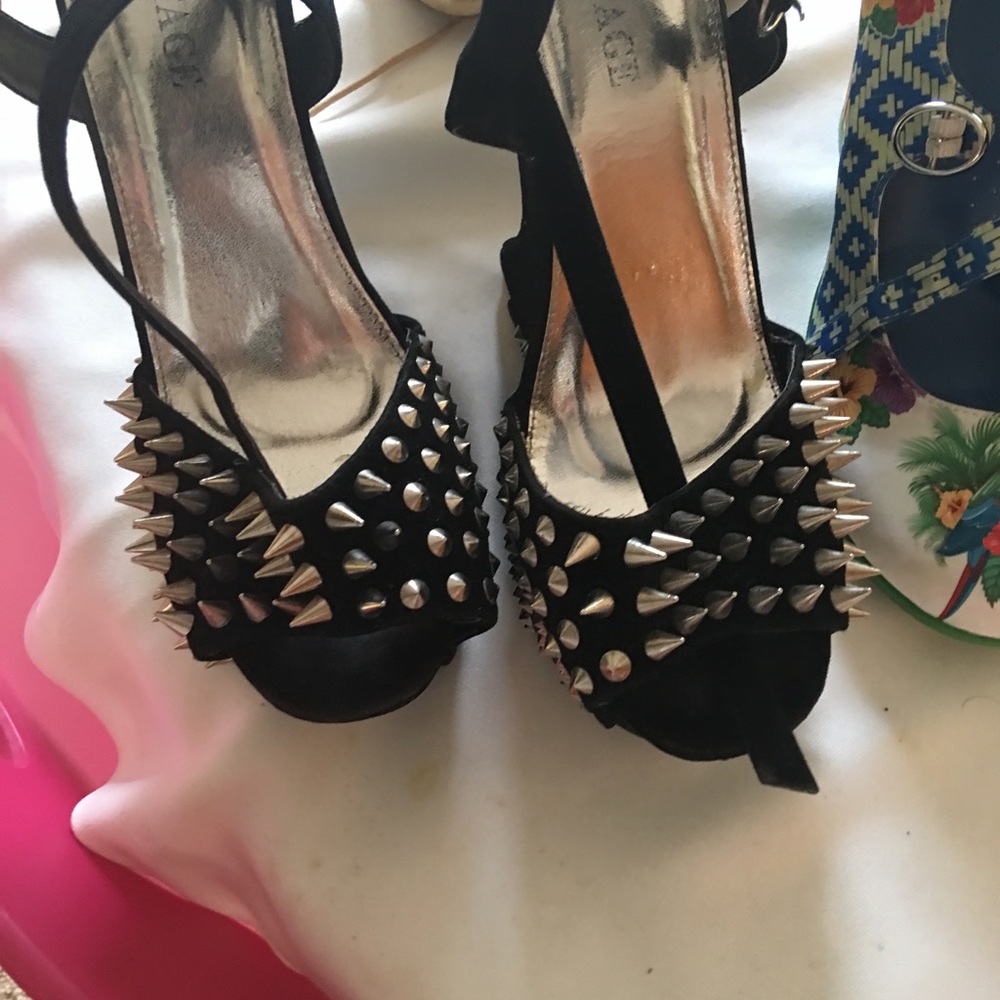 Platform heels Silver color spike "punk" rock look - Picture 1 of 3