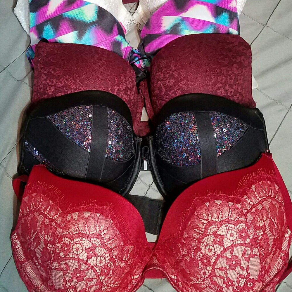14 VS Bras Size 32DD