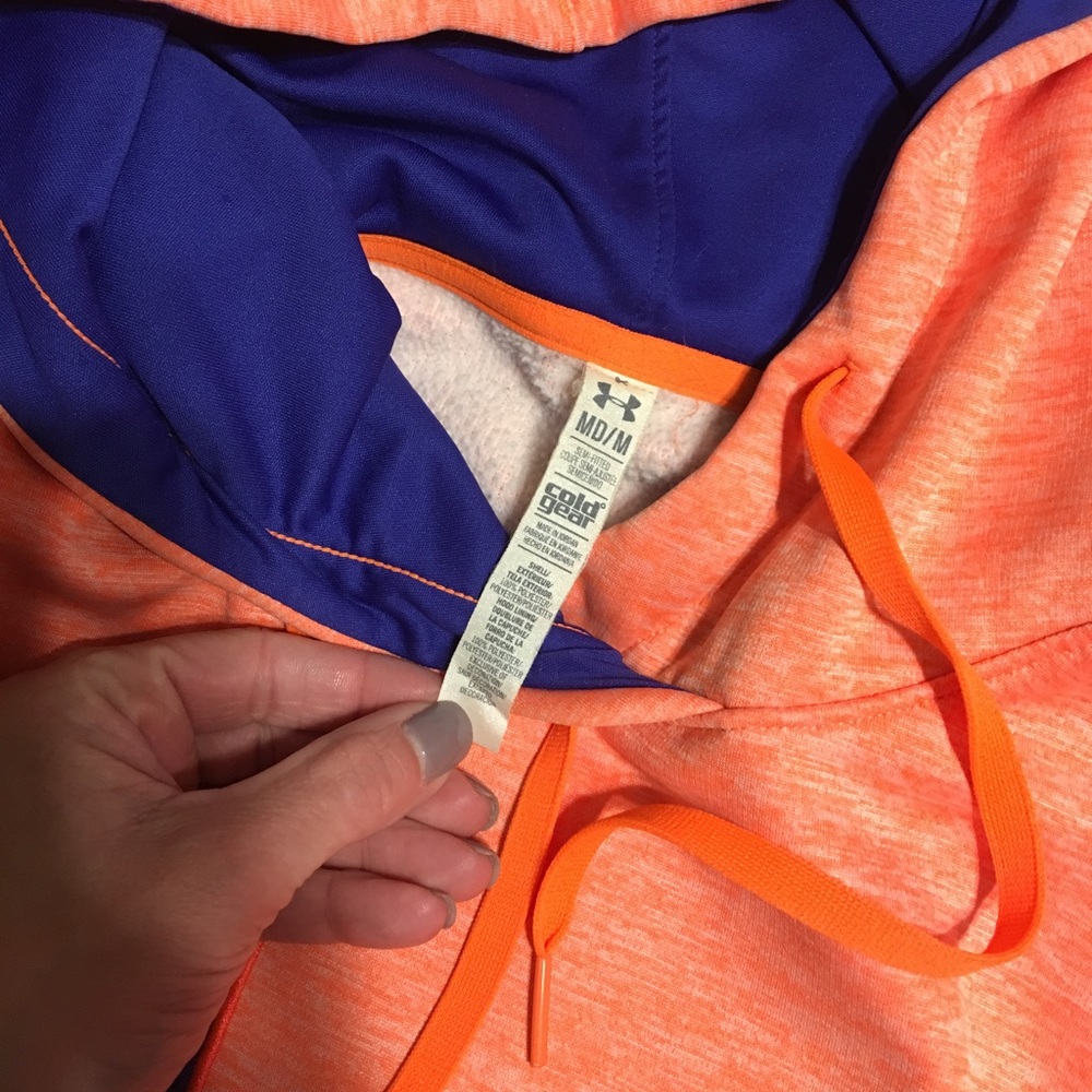 Under armour hoodie - Picture 2 of 2