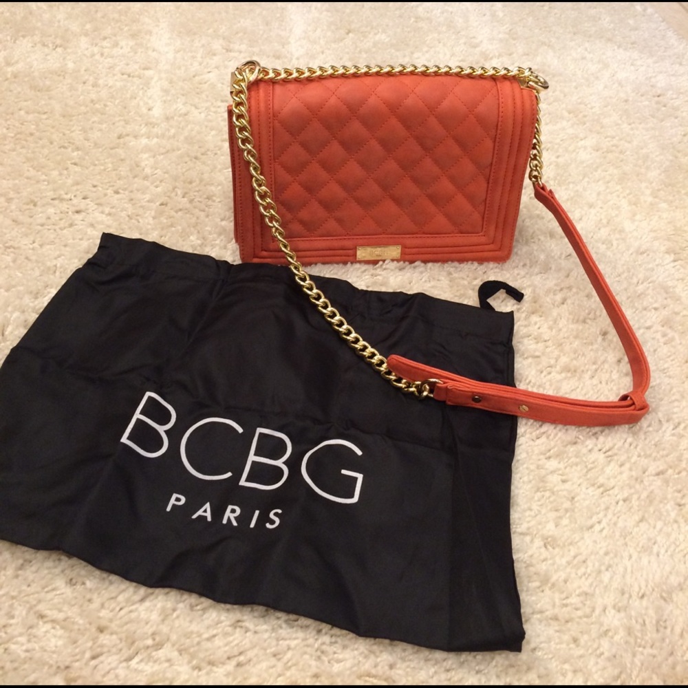 NWOT/BCBG Chain Link Bag/Orange/With Dust Bag!!