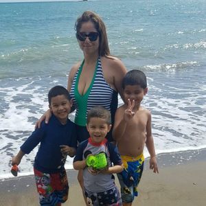 Meet your Posher, Desiree