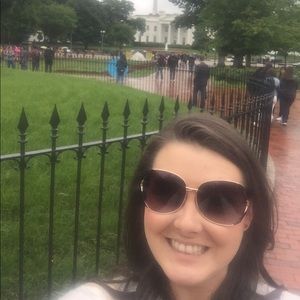 Meet your Posher, Katie