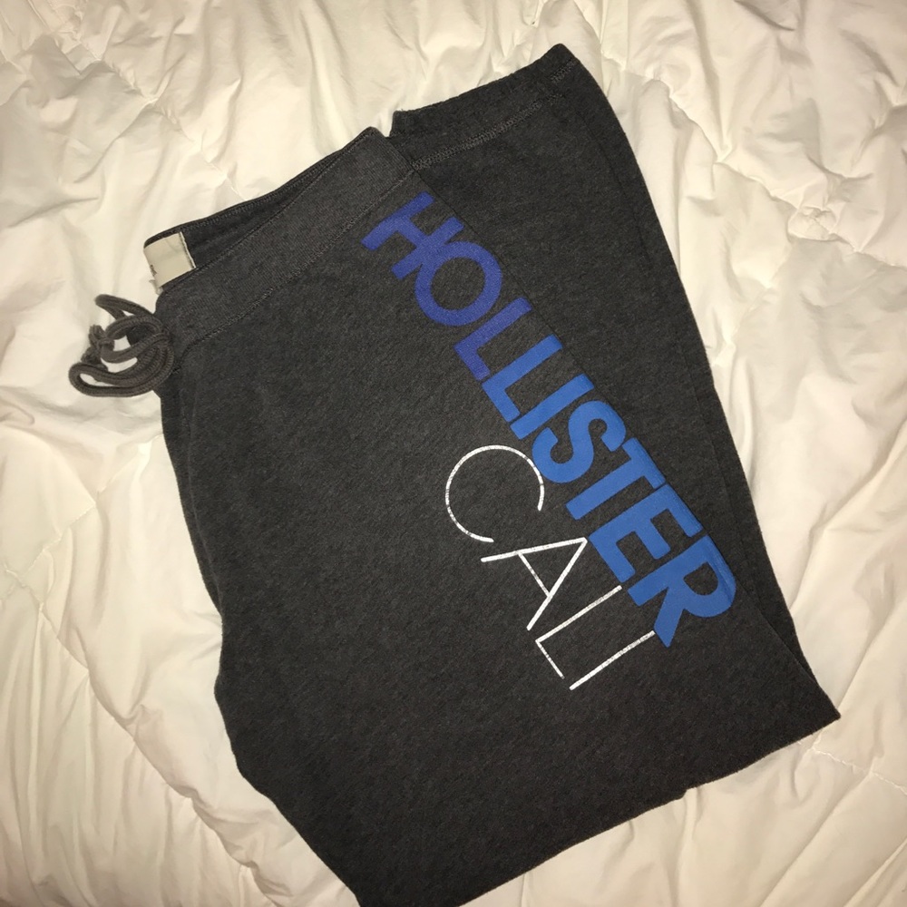 HOLLISTER SWEATPANTS