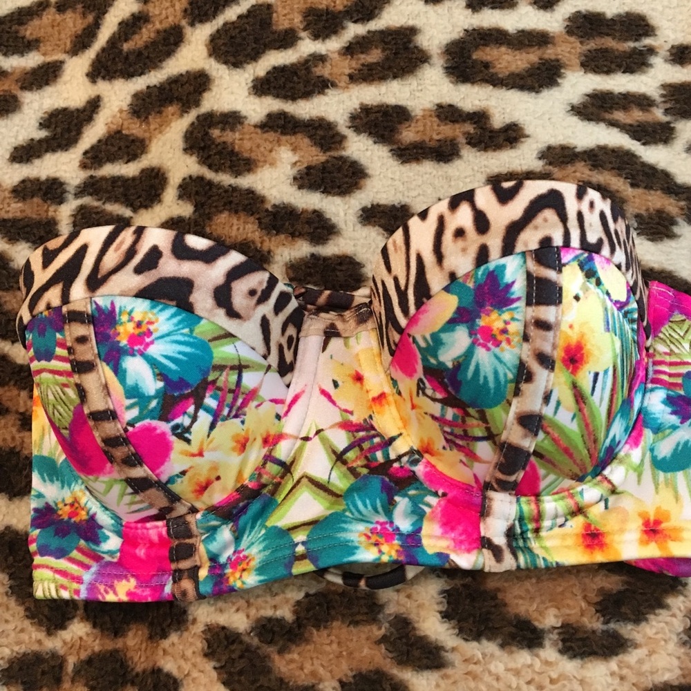 Victoria's Secret bikini top