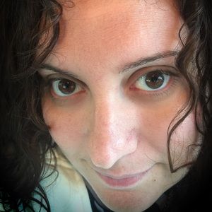 Meet your Posher, Carrie