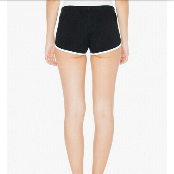 SHORTS sold in bundle - Picture 5 of 6