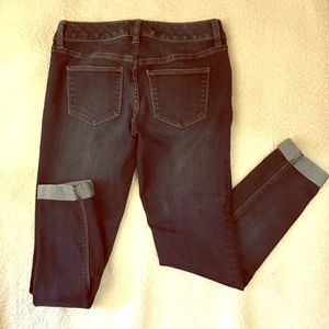 The Limited Skinny cuffed Ankle 678 Jean Size 0