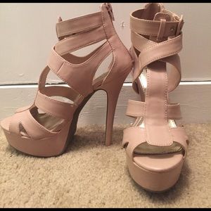 Charlottes Russe Light pink platform sandals
